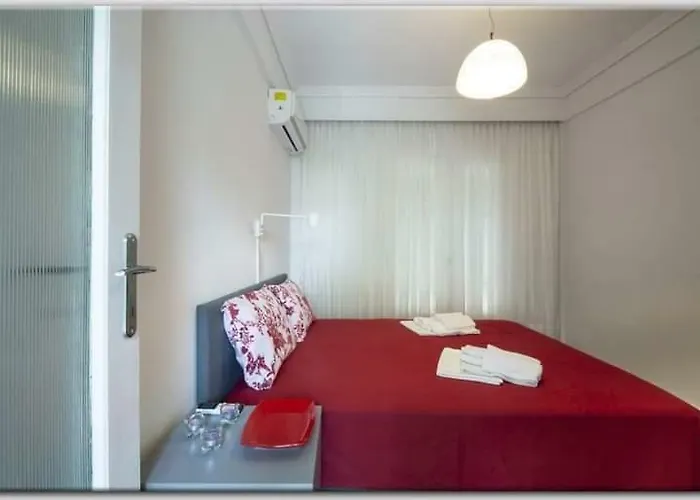 Anni's Cozy 50m From The * Agia Triada (Thessaloniki)